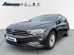 Grau Gebraucht 2022 VW Passat Business Kombi | 23.780 € (Fairer Preis)