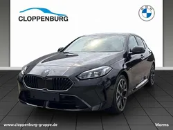 Schwarz Neu 2025 BMW 120 Performance Kleinwagen | 44.260 € (Teuer)