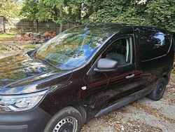 Gebraucht 2021 Renault Kangoo Basis Van / Kleinbus | 12.995 € (Fairer Preis)