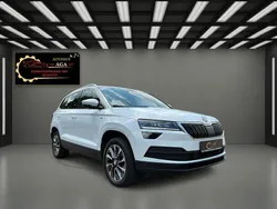 Weiß Gebraucht 2020 Skoda Karoq Drive SUV | 21.880 € (Fairer Preis)