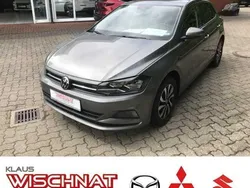 Grau Gebraucht 2021 VW Polo Active Limousine | 16.990 € (Etwas zu teuer)