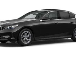 Schwarz Gebraucht 2024 BMW 520 Comfort Edition Limousine | 51.396 € (Superpreis)