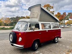 Rot Gebraucht 1979 VW T2 Van | 31.000 €