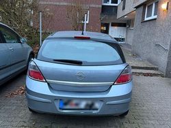 Silber Gebraucht 2008 Opel Astra Limousine | 2.100 € (Fairer Preis)