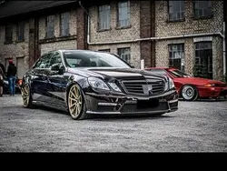 Braun Gebraucht 2009 Mercedes 500 Limousine | 17.500 €
