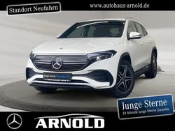 Weiß Gebraucht 2023 Mercedes EQA300 AMG line SUV | 34.350 € (Fairer Preis)