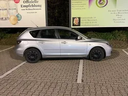 Silber Gebraucht 2007 Mazda 3 Kleinwagen | 2.200 € (Fairer Preis)