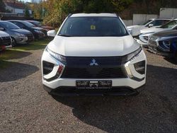 Weiß Gebraucht 2022 Mitsubishi Eclipse Cross Basis SUV | 20.990 € (Superpreis)