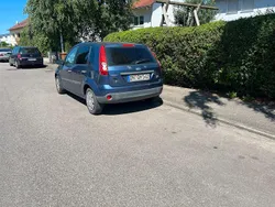Blau Gebraucht 2006 Ford Fiesta Kleinwagen | 1.500 € (Fairer Preis)