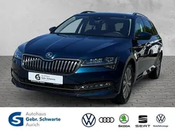 Blau Gebraucht 2021 Skoda Superb Style Kombi | 23.790 € (Guter Preis)