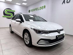 Weiß Gebraucht 2023 VW Golf VIII Life Kombi | 20.990 € (Guter Preis)
