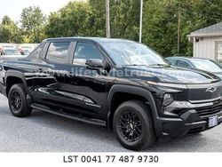 Schwarz Gebraucht 2024 Chevrolet Silverado SUV | 54.591 € (Teuer)