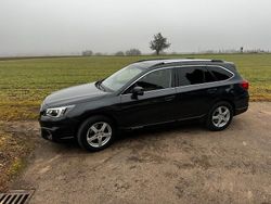 Grau Gebraucht 2016 Subaru Outback Kombi | 11.000 € (Fairer Preis)