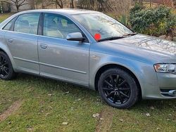 Grau Gebraucht 2006 Audi A4 Limousine | 4.950 € (Fairer Preis)