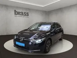 Deep black perleffekt Gebraucht 2020 VW Golf VIII Style Limousine | 25.400 € (Etwas zu teuer)