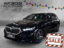 Schwarz Neu 2025 BMW 520 M Sport Kombi | 57.990 € (Guter Preis)
