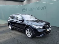 Schwarz Gebraucht 2024 VW Tiguan Allspace R-line SUV | 48.590 € (Etwas zu teuer)
