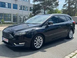 Schwarz Gebraucht 2017 Ford Focus Titanium Kombi | 7.990 € (Guter Preis)