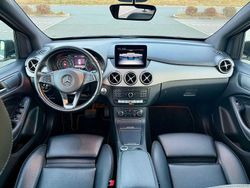 Schwarz Gebraucht 2018 Mercedes B220 Style Van / Kleinbus | 11.999 € (Etwas zu teuer)