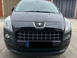 Schwarz Gebraucht 2012 Peugeot 3008 Active Kombi | 6.490 € (Fairer Preis)