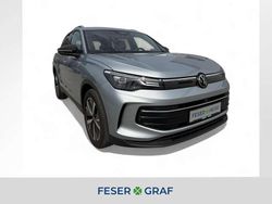 Oyster silver metallic Gebraucht 2024 VW Tiguan Goal SUV | 38.990 € (Superpreis)