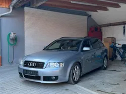 Grau Gebraucht 2003 Audi A4 S-Line Kombi | 2.600 € (Fairer Preis)