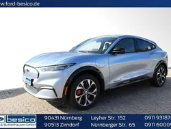 Silber metallic Gebraucht 2022 Ford Mustang Mach-E Extended Range SUV | 43.770 € (Fairer Preis)