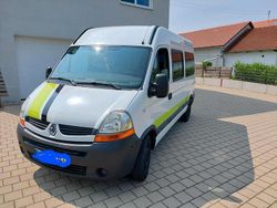 Weiß Gebraucht 2009 Renault Master Van / Kleinbus | 14.500 €