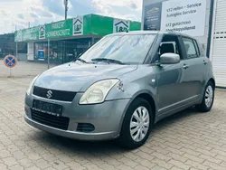 Grau Gebraucht 2006 Suzuki Swift Snow Limousine | 2.999 € (Etwas zu teuer)