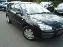 Schwarz metallic Gebraucht 2007 Ford Focus Kombi | 1.800 € (Guter Preis)