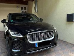 Schwarz Gebraucht 2018 Jaguar E-Pace SE SUV | 23.500 € (Fairer Preis)