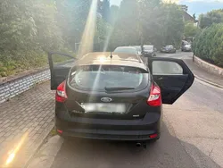 Schwarz Gebraucht 2012 Ford Focus Champions Edition Limousine | 3.555 € (Fairer Preis)