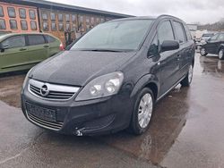 Schwarz Gebraucht 2013 Opel Zafira Family Van / Kleinbus | 2.900 € (Superpreis)