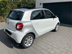 Weiß Gebraucht 2017 Smart ForFour Passion Kleinwagen | 7.800 € (Guter Preis)