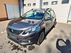 Grau Gebraucht 2017 Peugeot 2008 Active SUV | 7.890 € (Guter Preis)