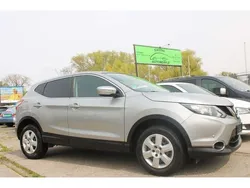 Silver (m) Gebraucht 2016 Nissan Qashqai Acenta SUV | 7.890 € (Fairer Preis)