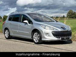 Grau Gebraucht 2011 Peugeot 308 Family Kombi | 5.900 € (Teuer)