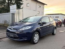Blazerblau Gebraucht 2009 Ford Fiesta Ambiente Kleinwagen | 2.990 € (Guter Preis)