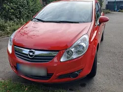 Rot Gebraucht 2009 Opel Corsa Kleinwagen | 4.550 € (Fairer Preis)