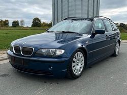 Blau Gebraucht 2004 BMW 320 Lifestyle Kombi | 3.699 € (Fairer Preis)