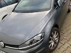 Grau Gebraucht 2017 VW Golf VII Sound Limousine | 13.800 € (Etwas zu teuer)