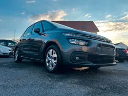 Grau Gebraucht 2018 Citroën C4 SpaceTourer Business Class Van / Kleinbus | 8.990 € (Superpreis)