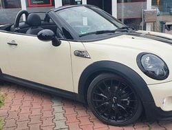 Weiß Gebraucht 2012 Mini Cooper Cabriolet Cabrio | 7.900 € (Fairer Preis)