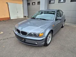 Grau Gebraucht 2004 BMW 325 Sport Line Limousine | 5.750 € (Fairer Preis)