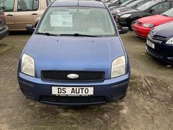 Blau Gebraucht 2005 Ford Fusion Kleinwagen | 2.300 €