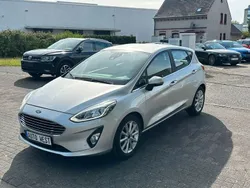 Silber Gebraucht 2018 Ford Fiesta Titanium Kleinwagen | 8.950 € (Superpreis)