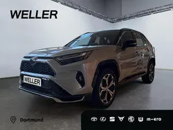 Silber Neu 2025 Toyota RAV4 Hybrid Style SUV | 61.444 € (Teuer)