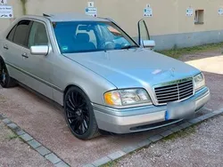 Silber Gebraucht 1993 Mercedes C220 Elegance Limousine | 7.500 €