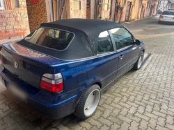 Blau Gebraucht 2000 VW Golf Cabriolet Cabrio | 3.300 €
