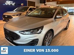 Metallic Gebraucht 2023 Ford Focus Titanium | 18.350 € (Superpreis)